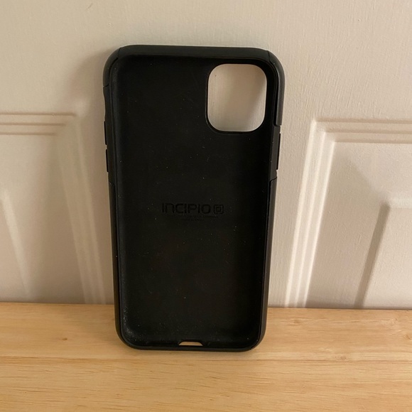 Incipio iPhone 11 Case Black - Picture 2 of 2